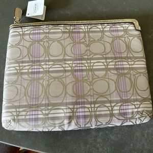 NWT Coach Large Clutch